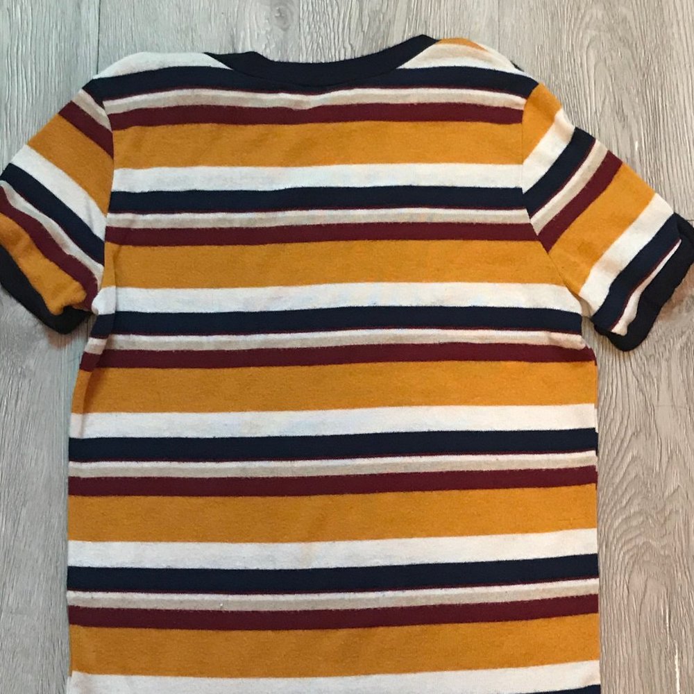 Striped top - Picture 2 of 3